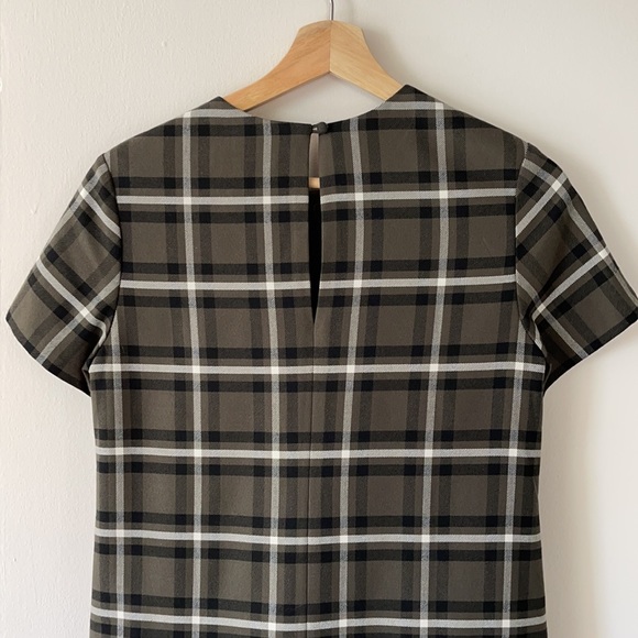 Banana Republic Plaid Shift Dress - Picture 2 of 3